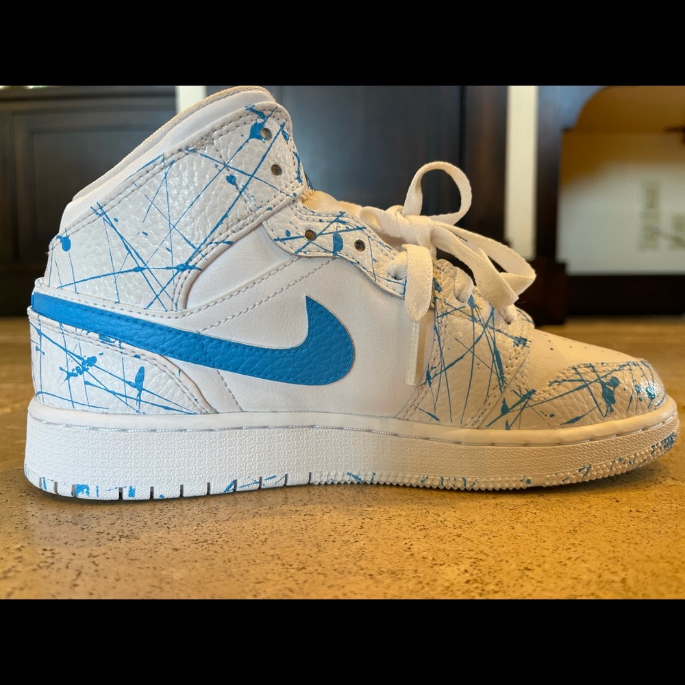 Air Jordan 1Mid (GS)